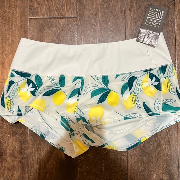 oiselle Pants - NWT OISELLE shorts